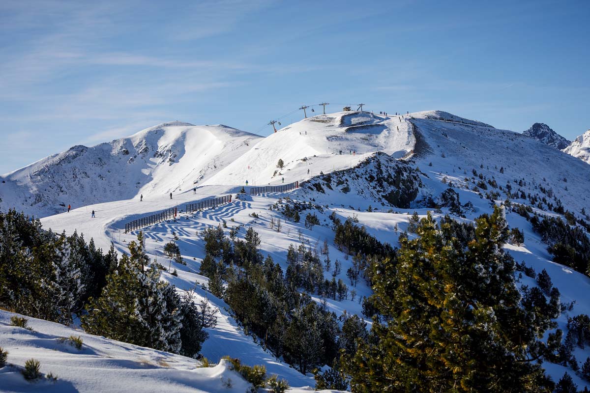 estación de esquí cerca de camping en Aiege