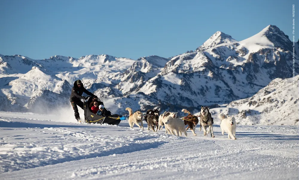 Randonnées dans la neige aux alentours du camping La Marmotte